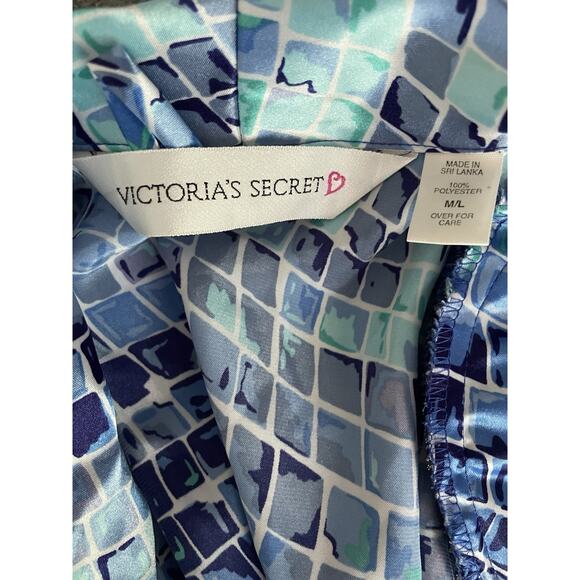 Victoria's Secret Robe Sz M/L Long Belted Mermaid Blue Stain Glass Shoulder Pads - Picture 6 of 9